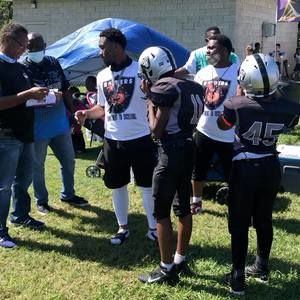 Meet your Posher, Derrick